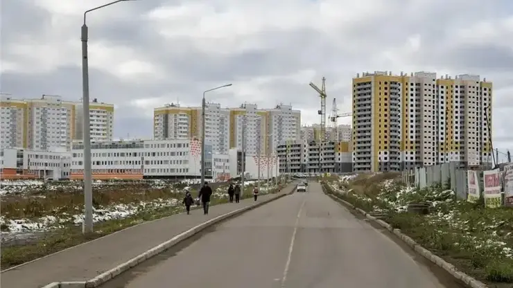 Доступ к соцобъектам в «Солнечном» перекрыт из‑за 50 га участка, принадлежащего бизнесмену