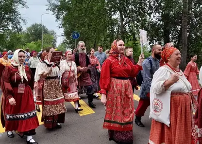 Яркое начало Дня фольклора в Красноярске!