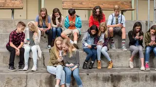 «Зумер» стало словом 2025 года «Зумер» стало словом 2025 года