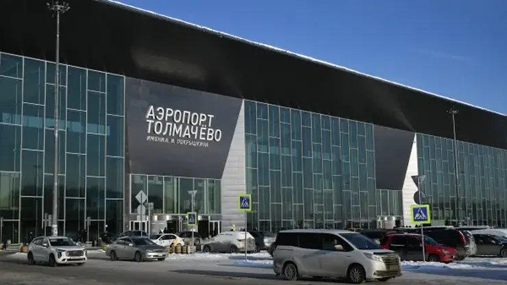 Вылет нескольких авиарейсов задерживается в аэропортах Западной Сибири