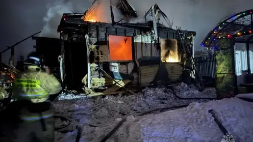 Ночной пожар в Хабаровском крае унёс жизни четырёх человек