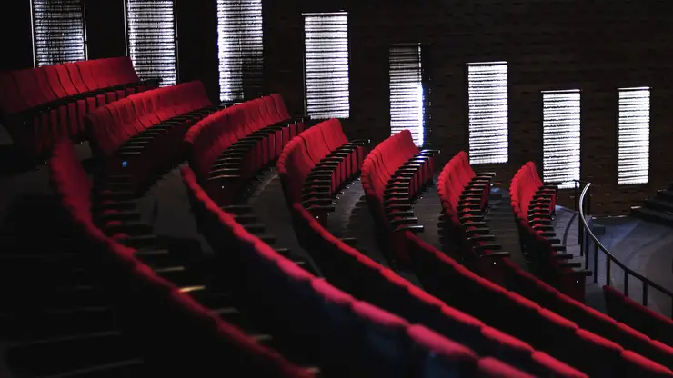 Омский драмтеатр ждёт масштабный ремонт кровли