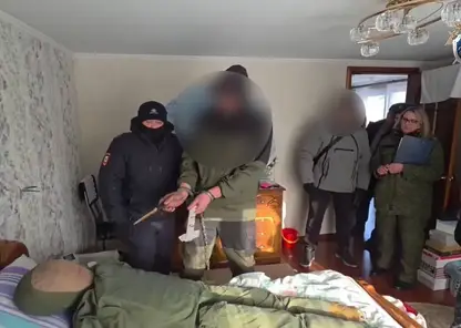 В Кузбассе мужчина убил супругов из-за долга