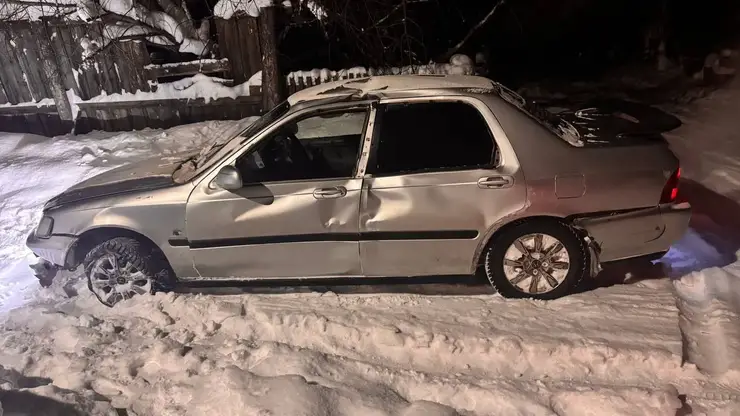На трассе под Богучанами сбили мужчину, пытавшегося остановить попутку, чтобы попросить помощи