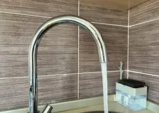 В Красноярск раньше срока возвращают горячую воду в часть домов