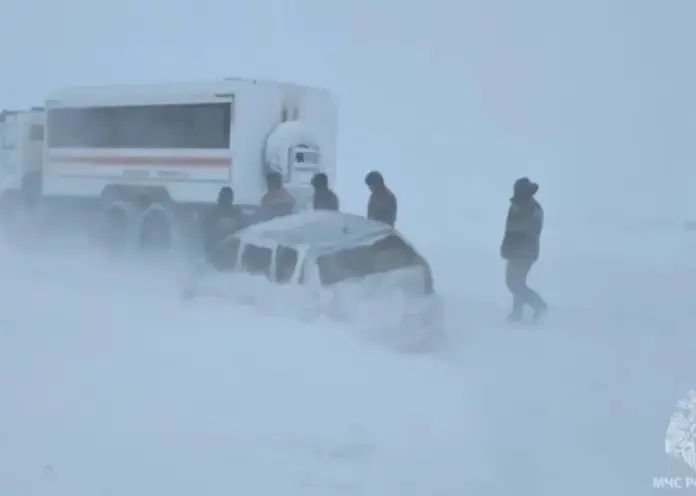 В Забайкалье эвакуировали 253 застрявших на трассе человека