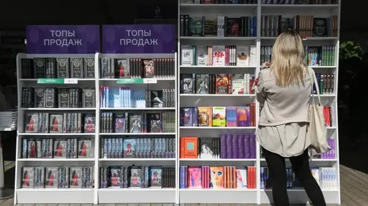 По итогам 2025 года писательница из Красноярска признана самой публикуемой в стране