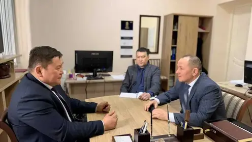 Тува нацелилась на экспорт шерсти в Китай: перспективы отрасли обсудили в Кызыле