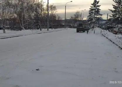 В Красноярске до 24 декабря закрыли парковку у БКЗ