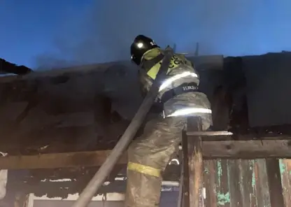 За сутки в Красноярском крае потушили 15 пожаров