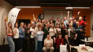 Волонтёры Эн+ собрали средства на вакцины для животных