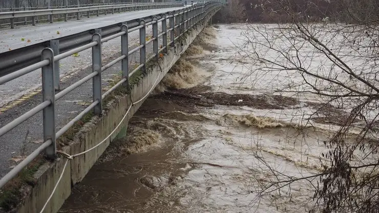 Жителей Сибири предупредили о возможности серьезных паводков