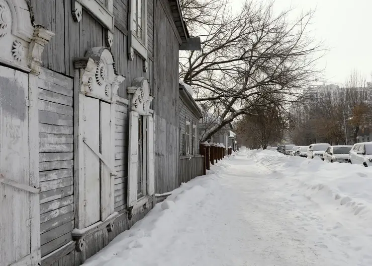 Роспотребнадзор разъяснил красноярцам, что делать, если поскользнулся и получил травму у магазина