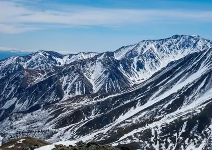 Опасность схода лавин объявили в горах на севере Бурятии