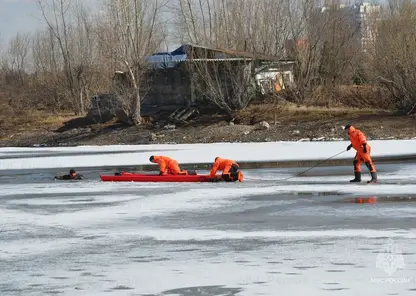Самые опасные места для выхода на лед в Красноярском крае назвали в МЧС