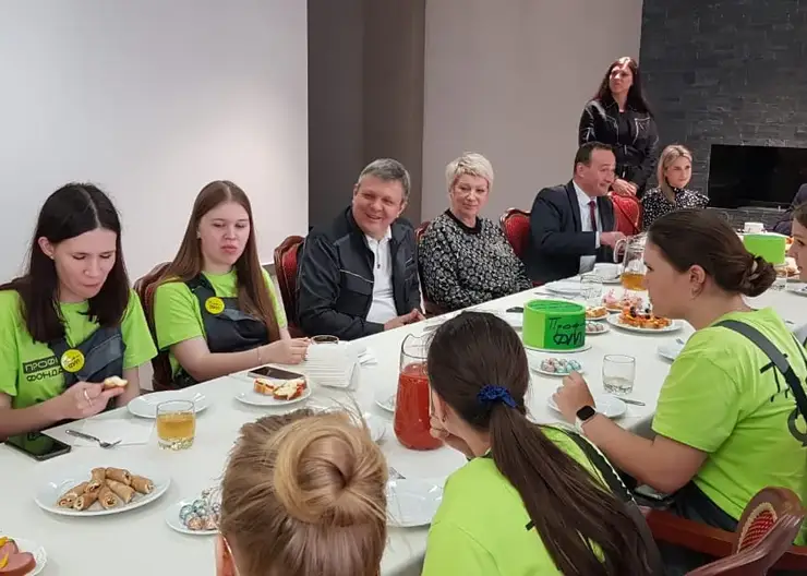 Участники «Профкоманды.ФМ» в Бородино встретились с генеральным директором АО «СУЭК-Красноярск» Евгением Евтушенко