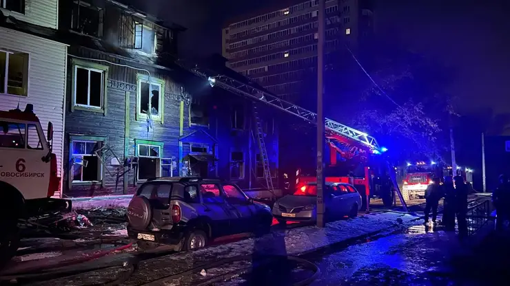 Уголовное дело возбудили из-за гибели 4 человек при пожаре в Новосибирске