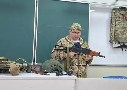 Ветераны СВО провели встречи со школьниками и студентами Красноярска