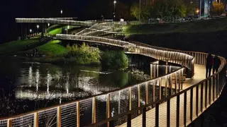 Новая набережная у Октябрьского моста открылась для красноярцев