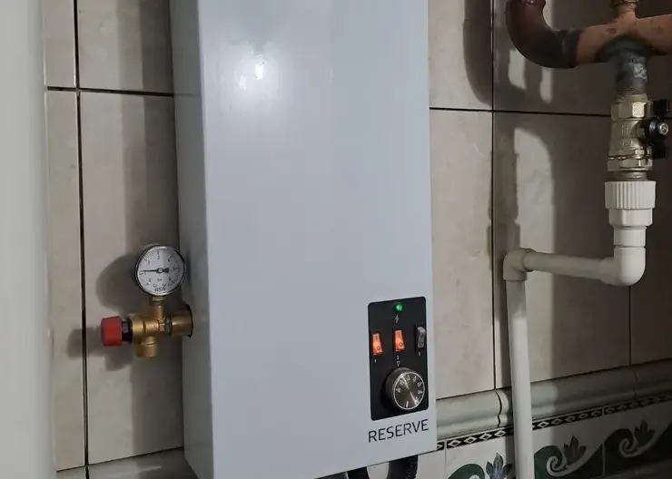 Красноярец выставил на продажу котел за 120 тысяч рублей, который бесплатно получил по программе «Чистый воздух»