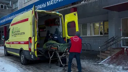 Красноярские врачи поставили на ноги десятилетнего пациента с редким заболеванием