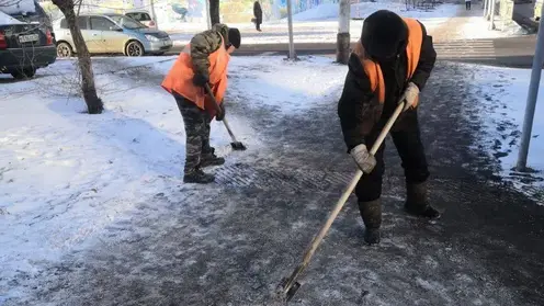 Гололед и колея. Погодные качели негативно сказываются на дорогах в Красноярске