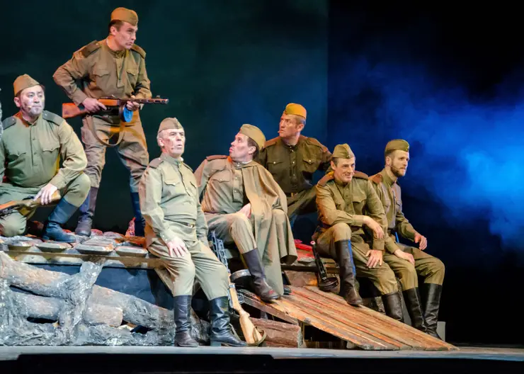 Красноярский Музыкальный театр предлагает провести майские праздники вместе