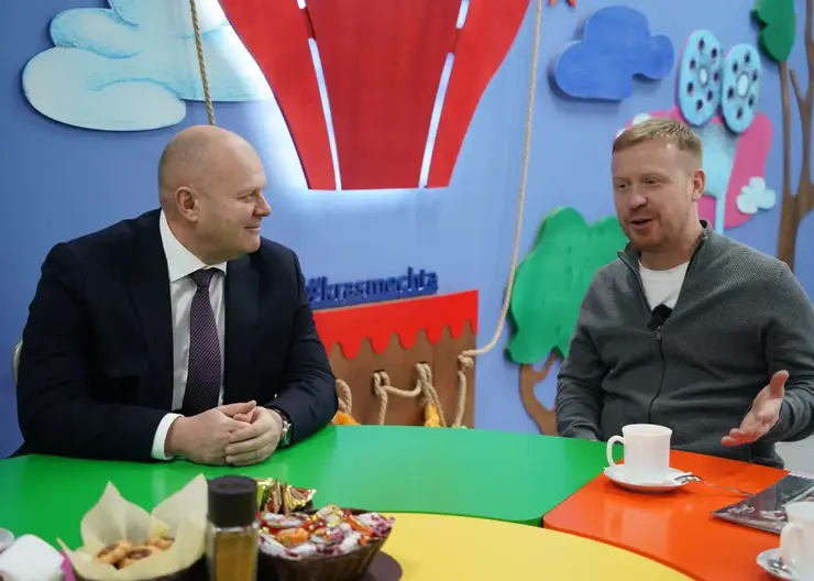 Актер Антон Богданов предложил создать киношколу на базе детского кинотеатра «Мечта» в Красноярске