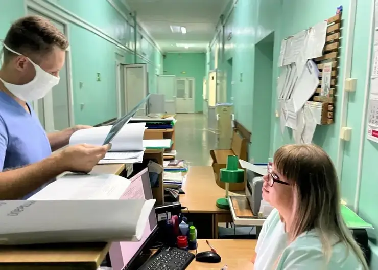 В Приморье на годовалого ребенка упал шкаф: потребовалась экстренная трепанация черепа