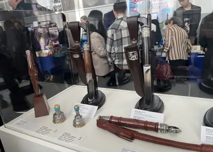 В Забайкалье все популярнее становятся курсы по созданию традиционных бурятских ножей