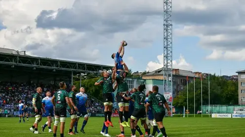 «Красный Яр» победил «Енисей-СТМ» в 152-м красноярском дерби