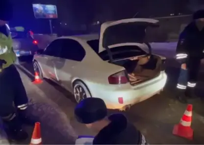 У красноярского нарушителя на «Субару» при задержании на руках было 28 свертков с синтетическим наркотиком