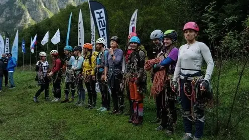 Красноярские альпинисты завоевали медали на чемпионате России