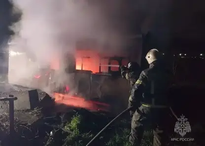 Красноярском крае за сутки сгорели вагончик в Емельяновском округе и дом в Ужурском