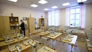 Красноярские школы продолжают штатно работать в морозы