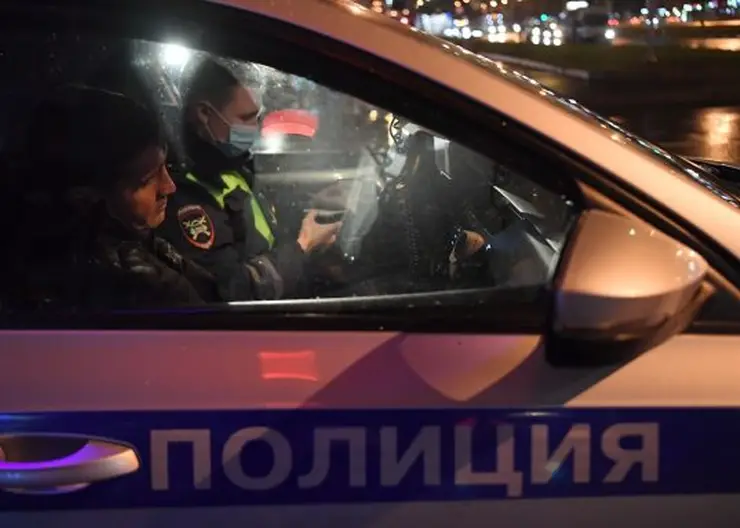 В Уяре за рулём автомобиля задержали пьяного подростка