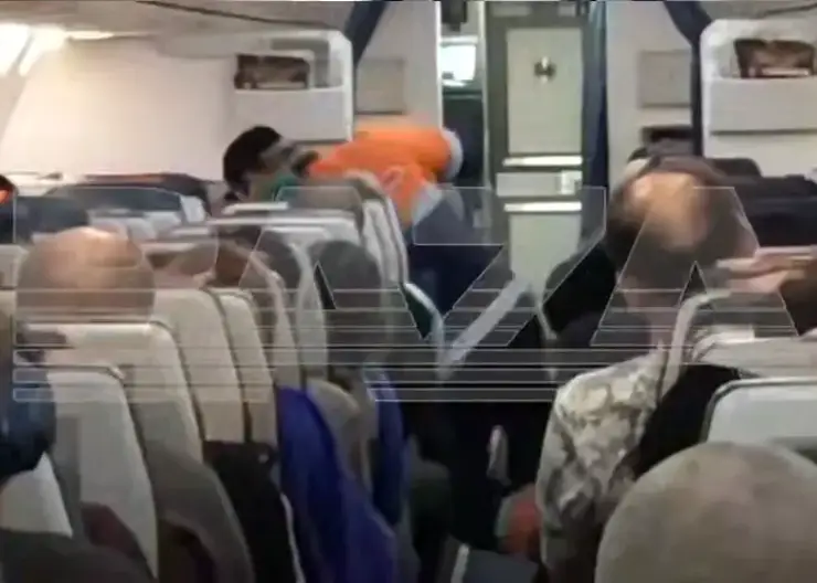 В Красноярск из-за поломки не вылетел вовремя самолет из Москвы