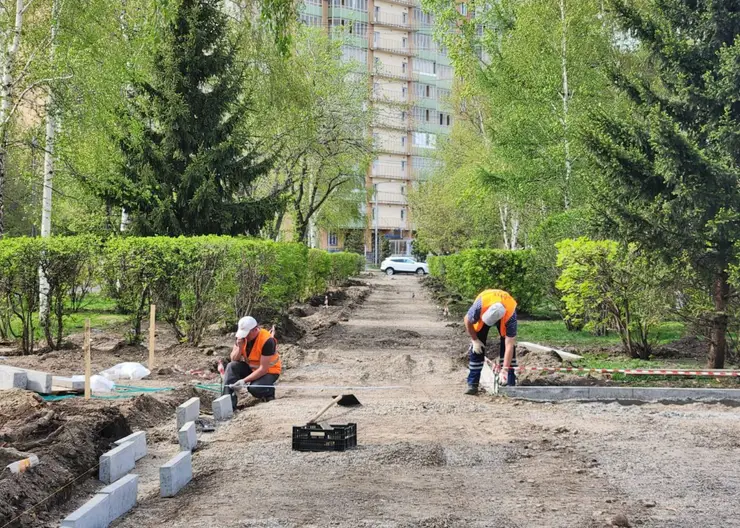 В Красноярске благоустройство сквера Юбилейный планируют завершить к концу лета