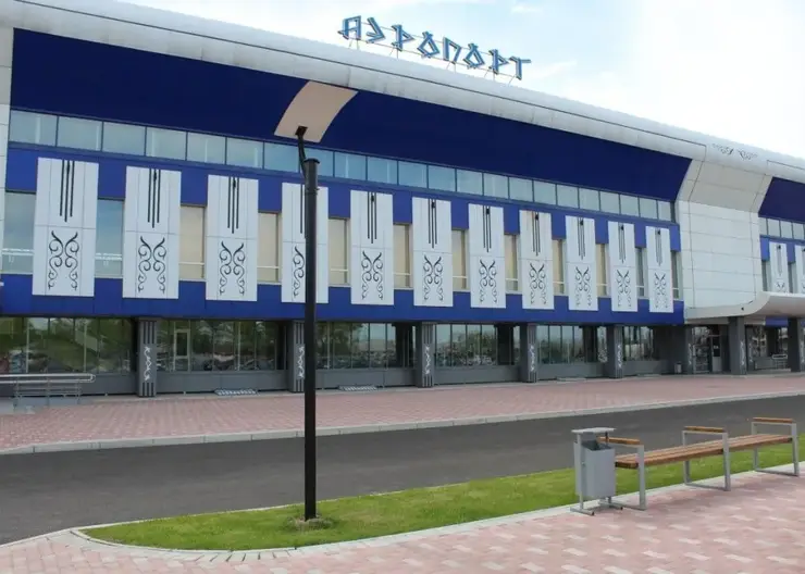 Директор аэропорта Абакана предстанет перед судом по обвинению во взятках