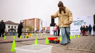 Каски — детям, скуку — прочь: как в Назарово прошёл масштабный «ПрофФест» Каски — детям, скуку — прочь: как в Назарово прошёл масштабный «ПрофФест»