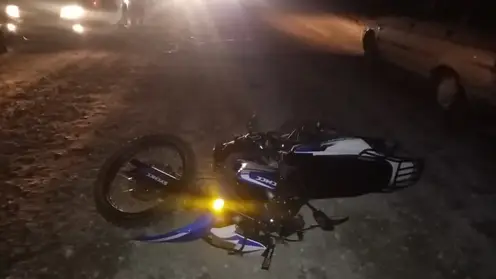 16-летний мотоциклист погиб в ДТП с гужевой повозкой в Новосибирской области