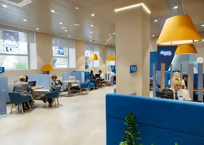 Обновленный офис ВТБ переехал в центр Абакана