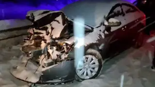 Три автомобиля столкнулись на трассе под Красноярском: пострадали взрослые и ребенок Три автомобиля столкнулись на трассе под Красноярском: пострадали взрослые и ребенок