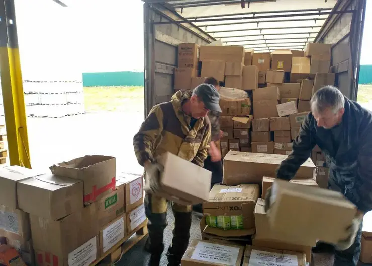 Фура с гуманитарной помощью из Красноярского края прибыла в Белгородскую область