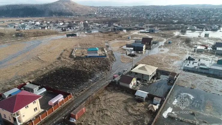 25 участков оказались подтопленными в Дрокино под Красноярком