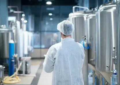 В Красноярске молочный завод выставили на продажу с персоналом за 300 млн рублей