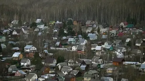 Омским сиротам станет проще купить дом на жилищный сертификат