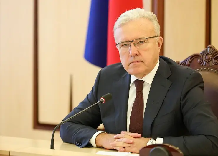 Александр Усс встретился с активистами «Народного фронта»