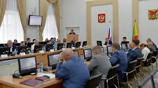 Забайкалье вернёт в федеральный бюджет 2,7 миллиарда рублей: депутаты приняли поправки в закон о бюджете края Забайкалье вернёт в федеральный бюджет 2,7 миллиарда рублей: депутаты приняли поправки в закон о бюджете края