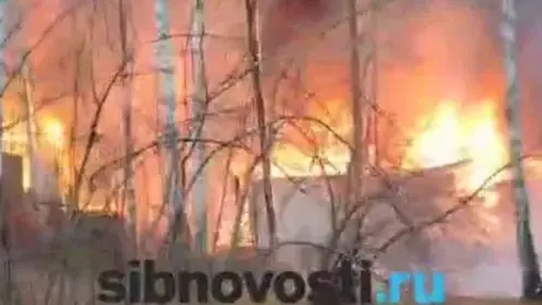 В Красноярском крае загорелась база отдыха «Апартель», есть пострадавший
